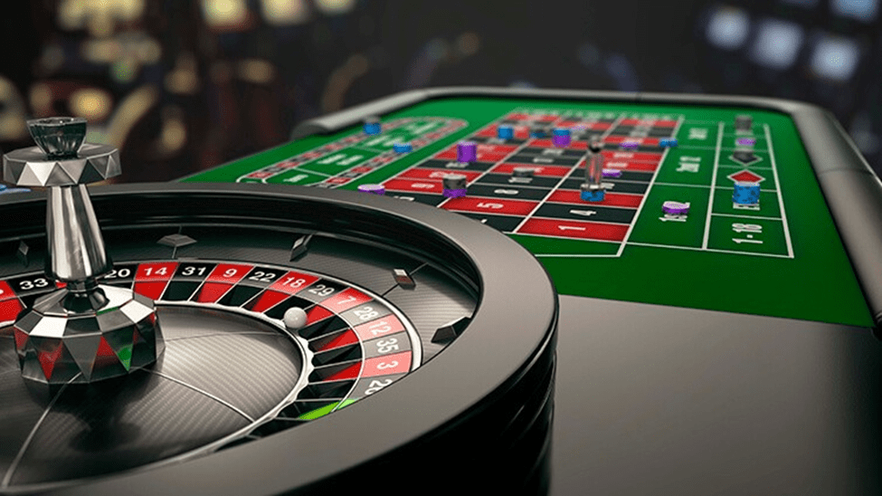 best casino game to play for living